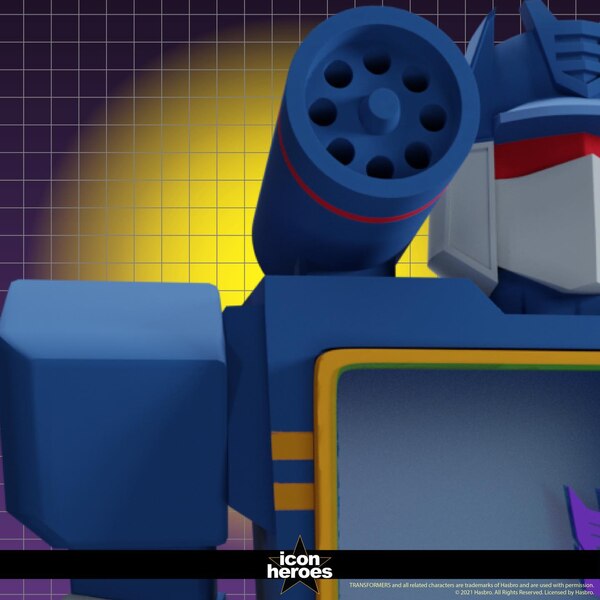 First Look At Transformers Generation 1 Soundwave From Icon Heroes (1 of 1)